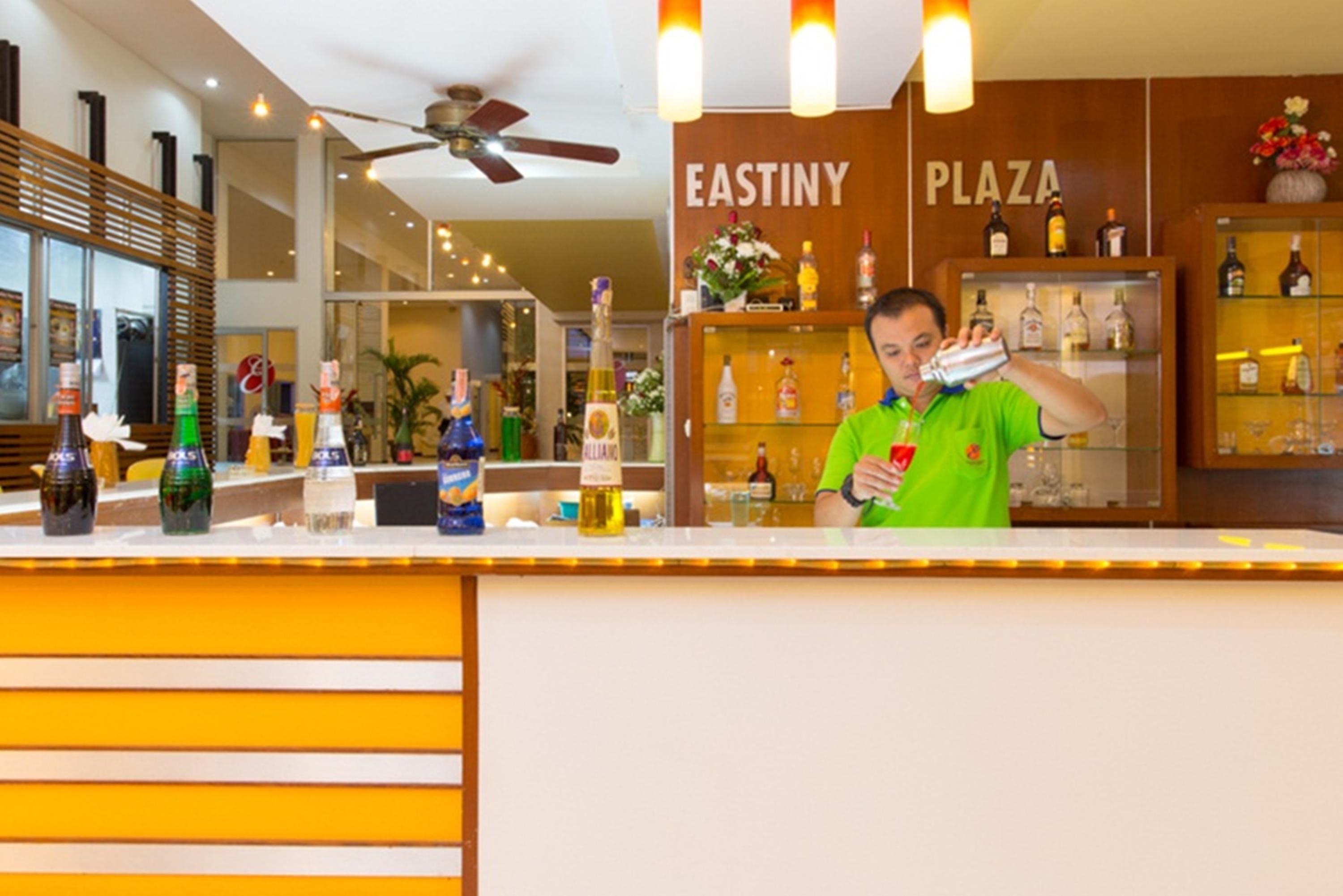 Eastiny Plaza Hotel Pattaya Esterno foto