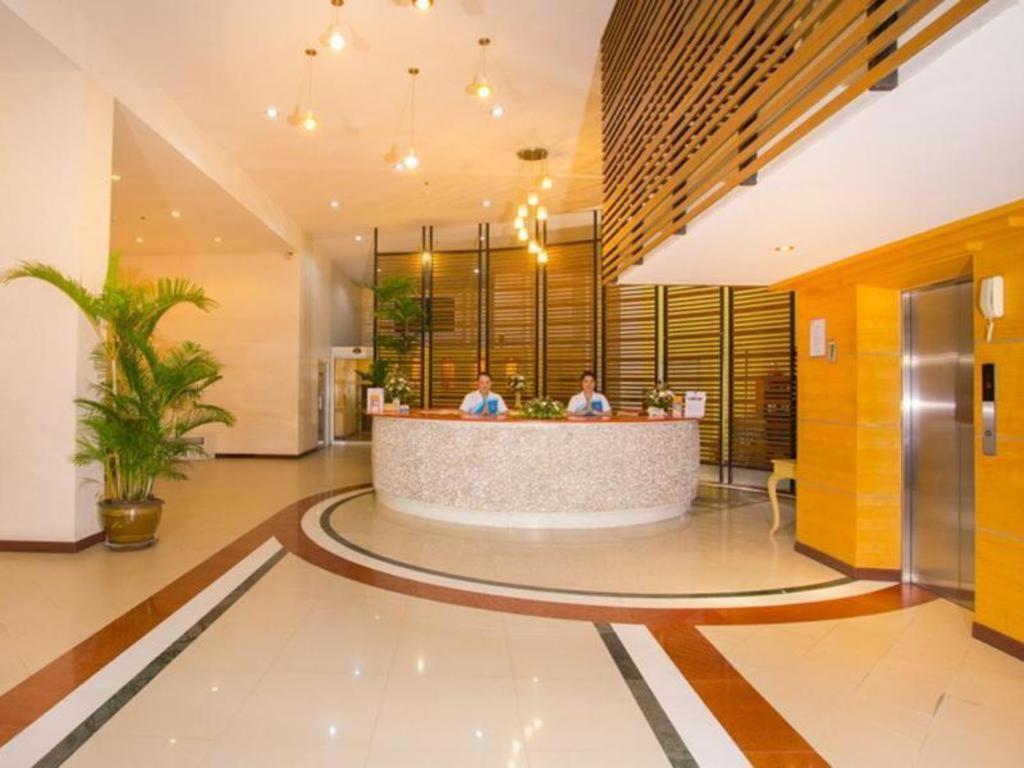 Eastiny Plaza Hotel Pattaya Esterno foto